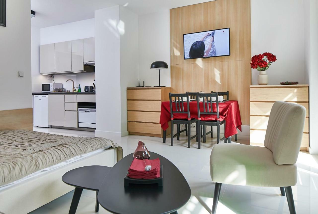 Praga Elegant Studio وارسو المظهر الخارجي الصورة